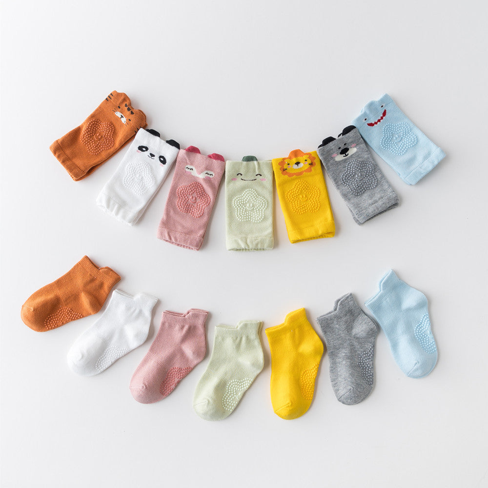 Baby Crawling Knee Pads & Non-Slip Socks Set| 0–3 Years