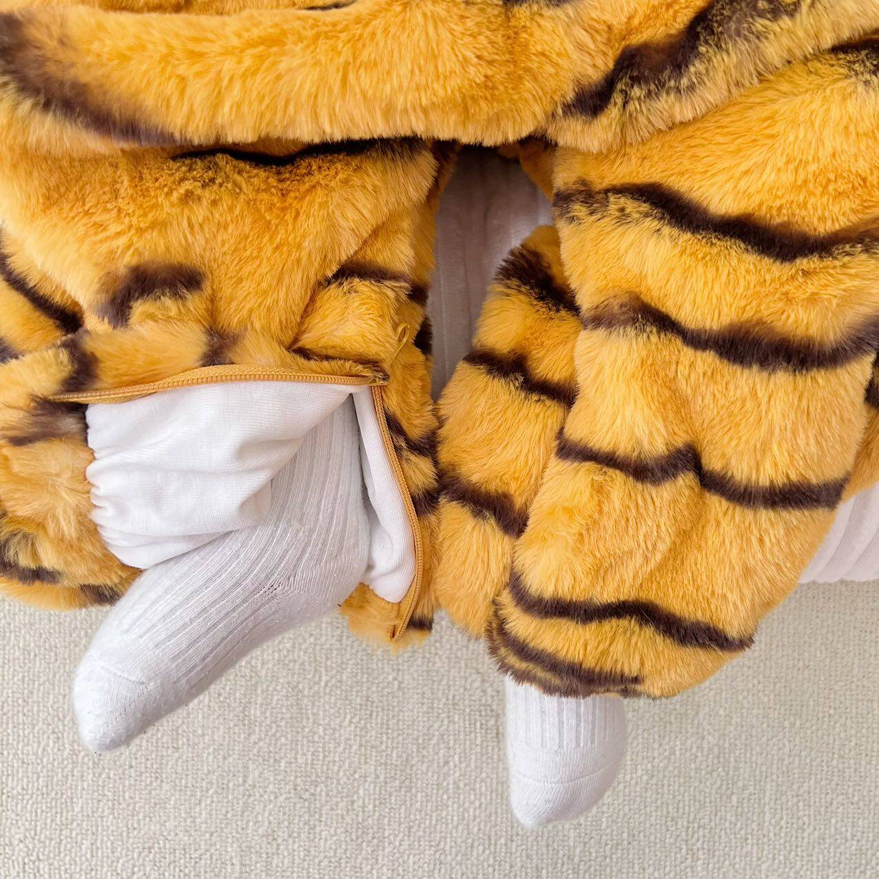 Baby Tiger Costume Winter One-Piece Outfit with Hood – Premium Fleece Zip-Up Onesie-124