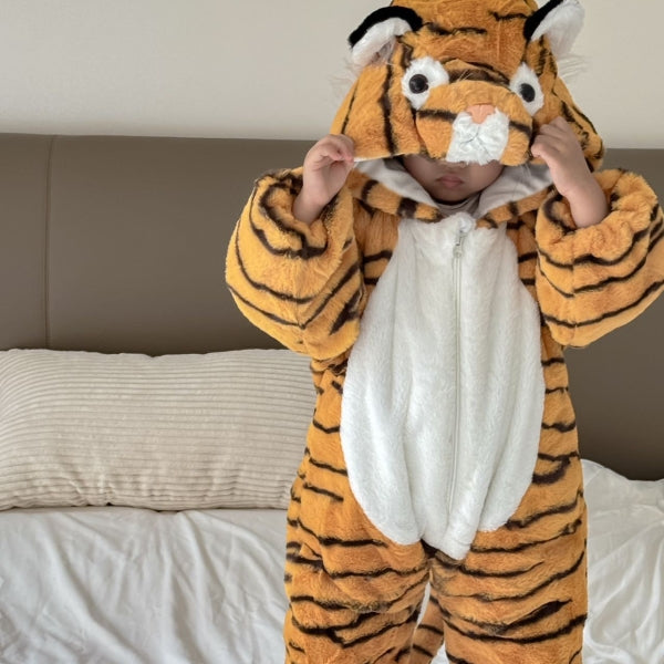 Baby Tiger Costume Winter One-Piece Outfit with Hood – Premium Fleece Zip-Up Onesie-124